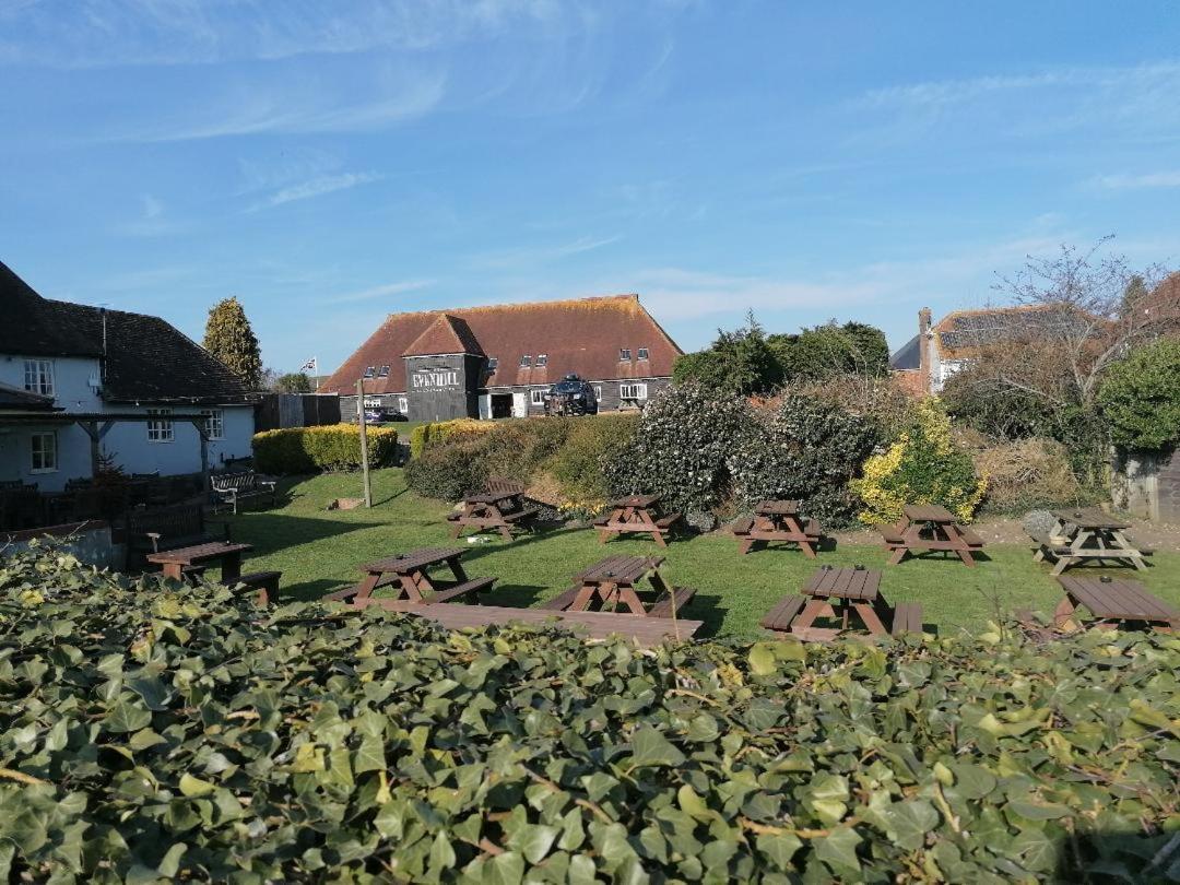 The Evenhill Hotel Canterbury Luaran gambar